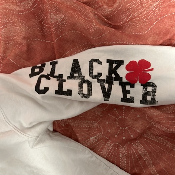 Jacket!! ♠️ - Picture 2 of 4